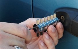 How Technology is Revolutionizing Car Locksmith Services in Honolulu